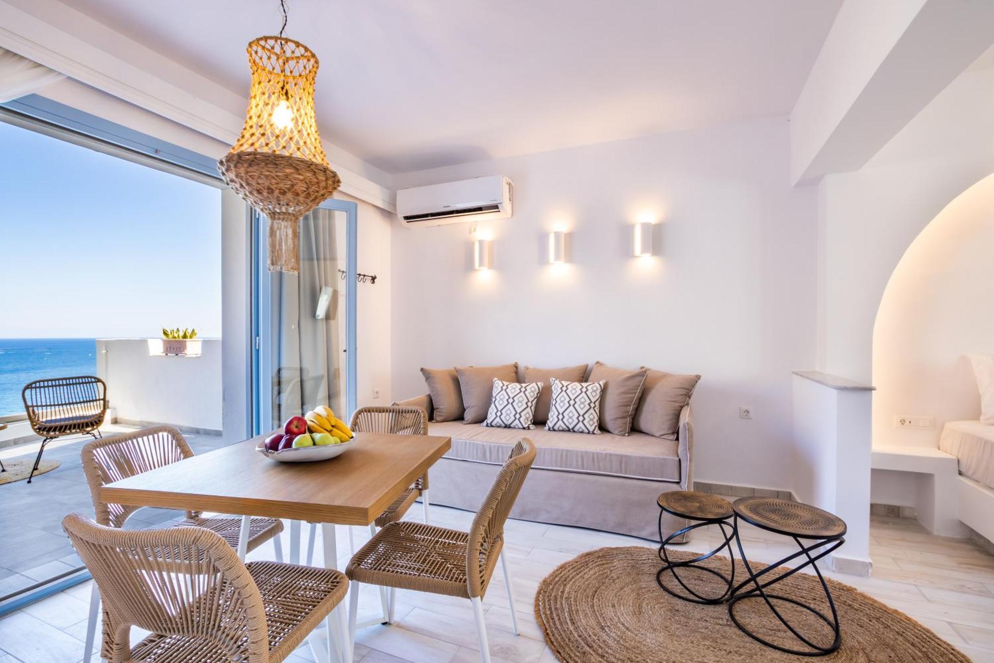 Yploui Suites Karpathos Town  Exterior photo